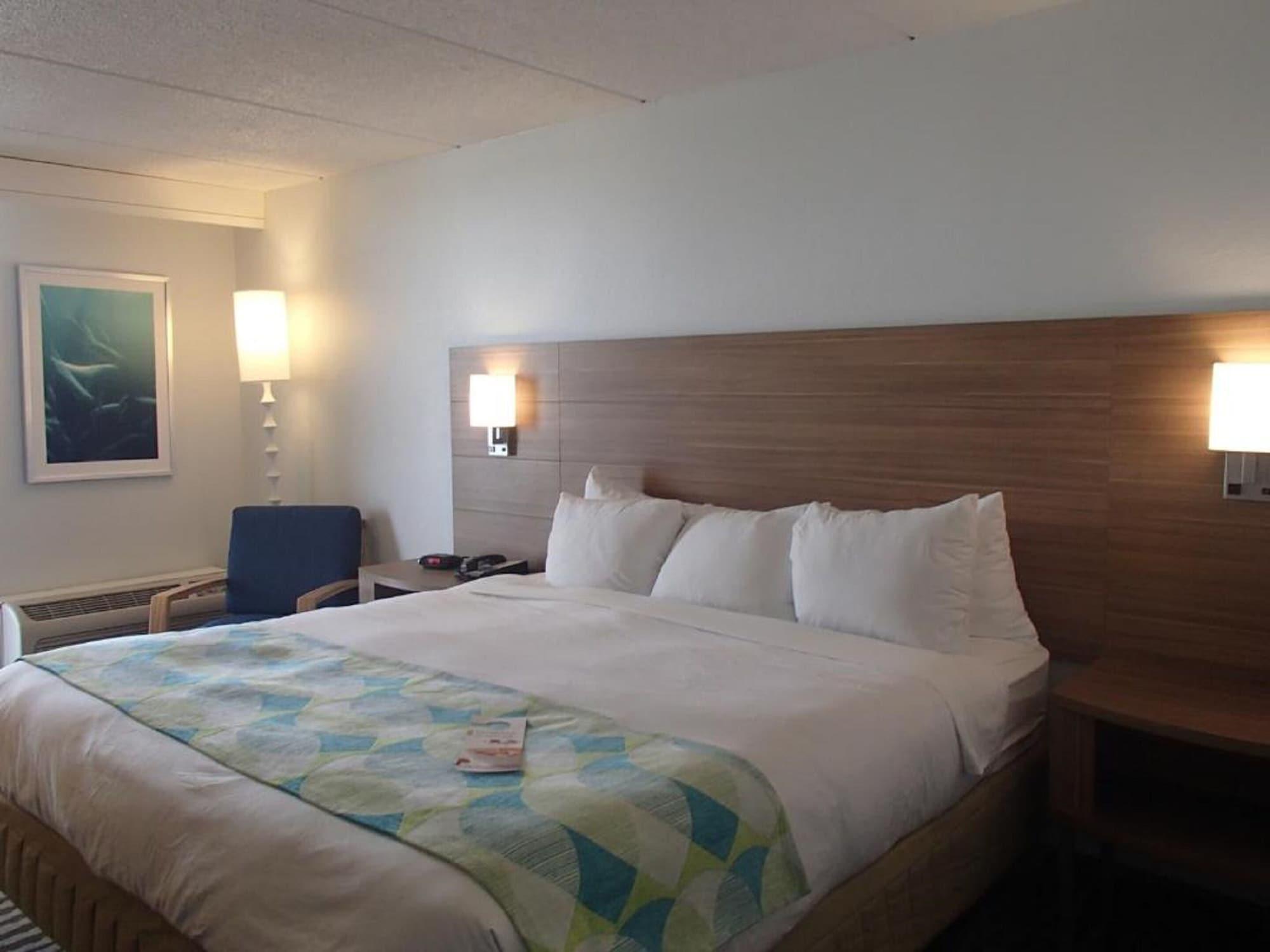Doubletree By Hilton Corpus Christi Beachfront Exterior photo