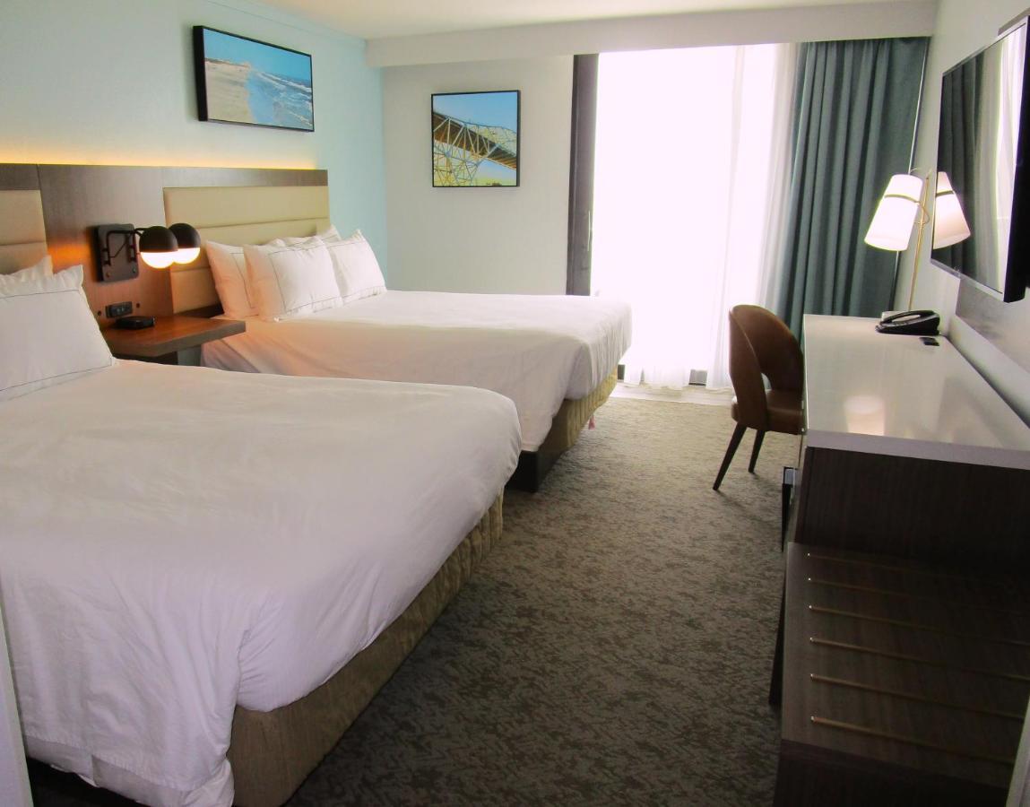 Doubletree By Hilton Corpus Christi Beachfront Exterior photo
