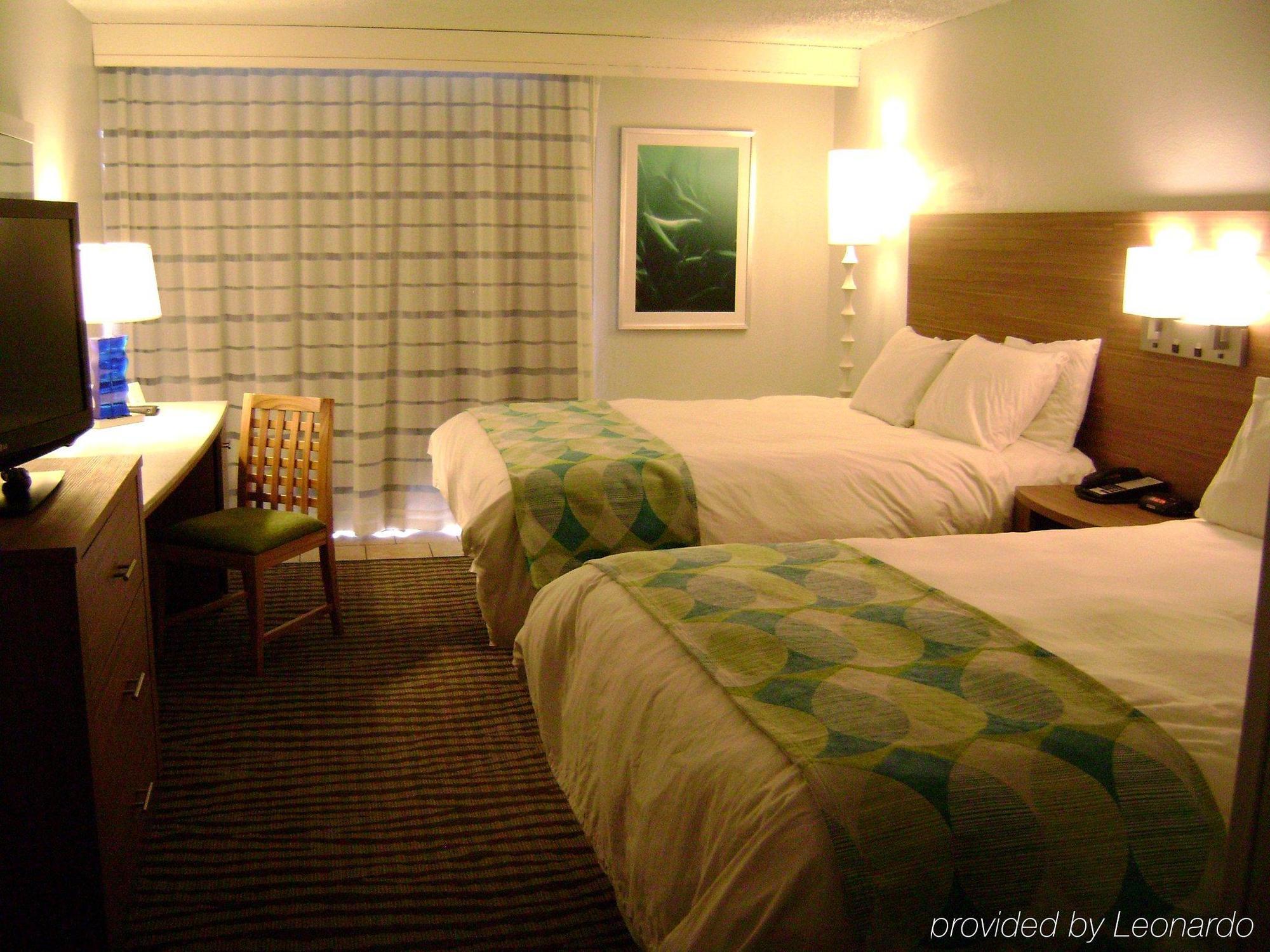 Doubletree By Hilton Corpus Christi Beachfront Exterior photo