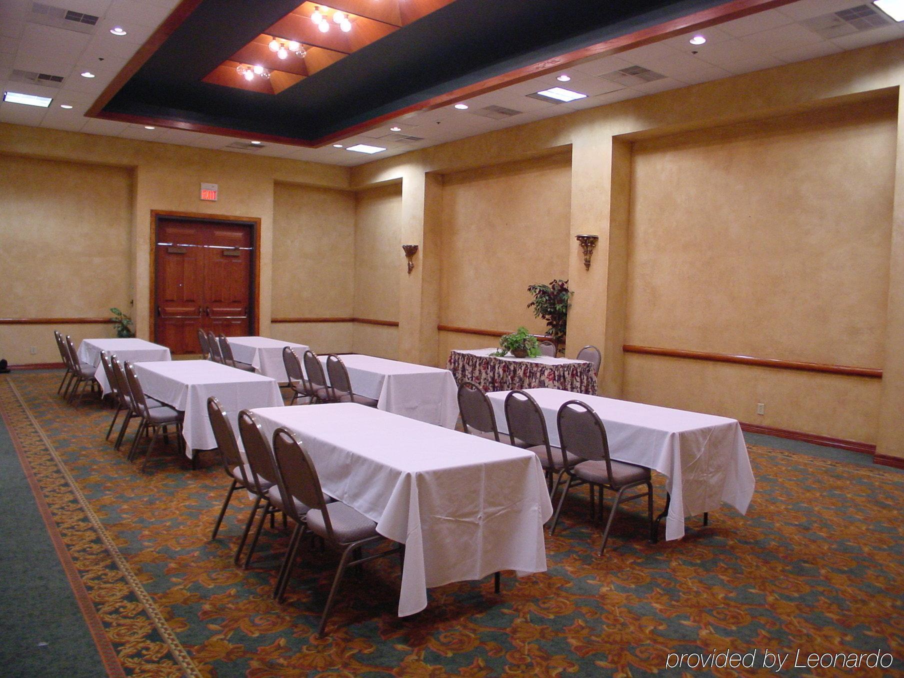 Doubletree By Hilton Corpus Christi Beachfront Facilities photo