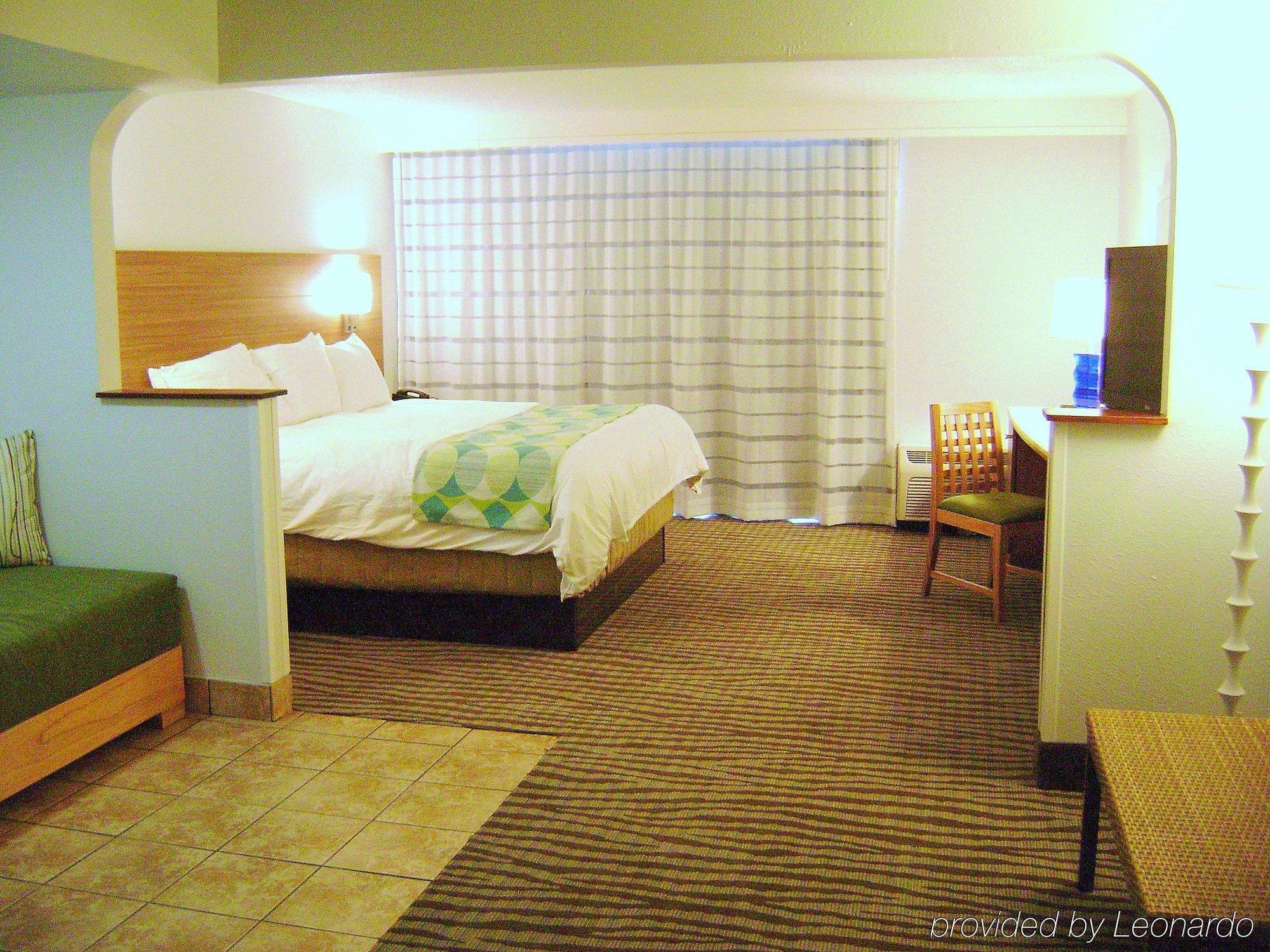 Doubletree By Hilton Corpus Christi Beachfront Exterior photo
