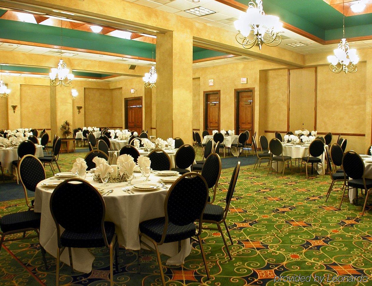 Doubletree By Hilton Corpus Christi Beachfront Restaurant photo